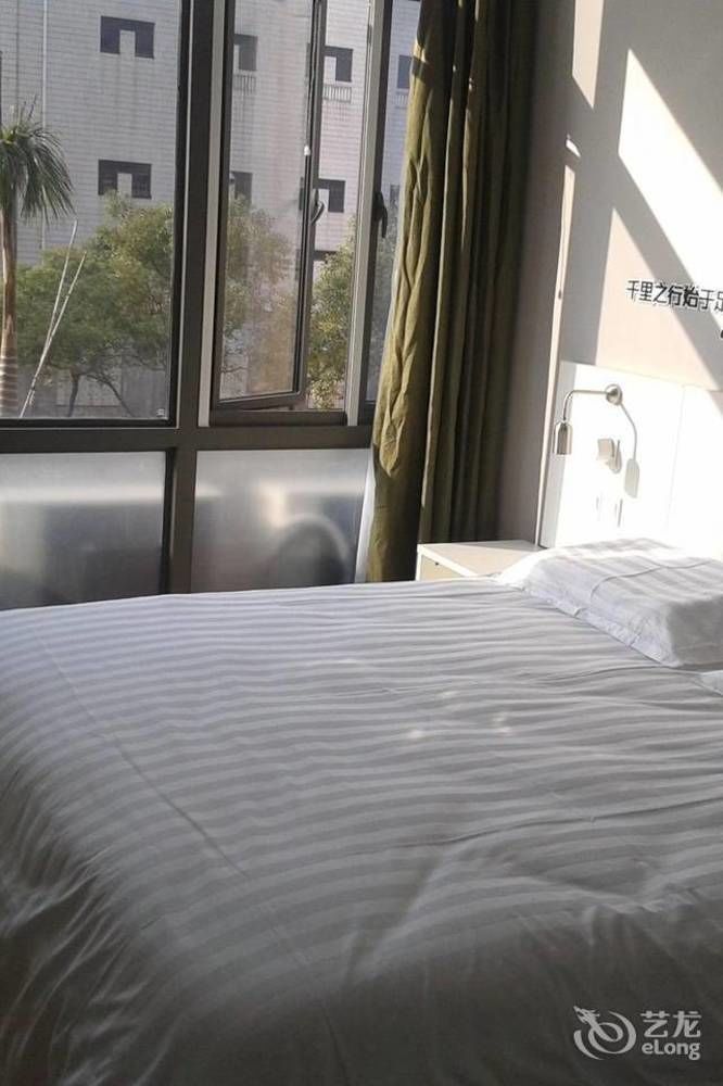 Motel Shenzhen Futian Kou'An Guihua Road エクステリア 写真